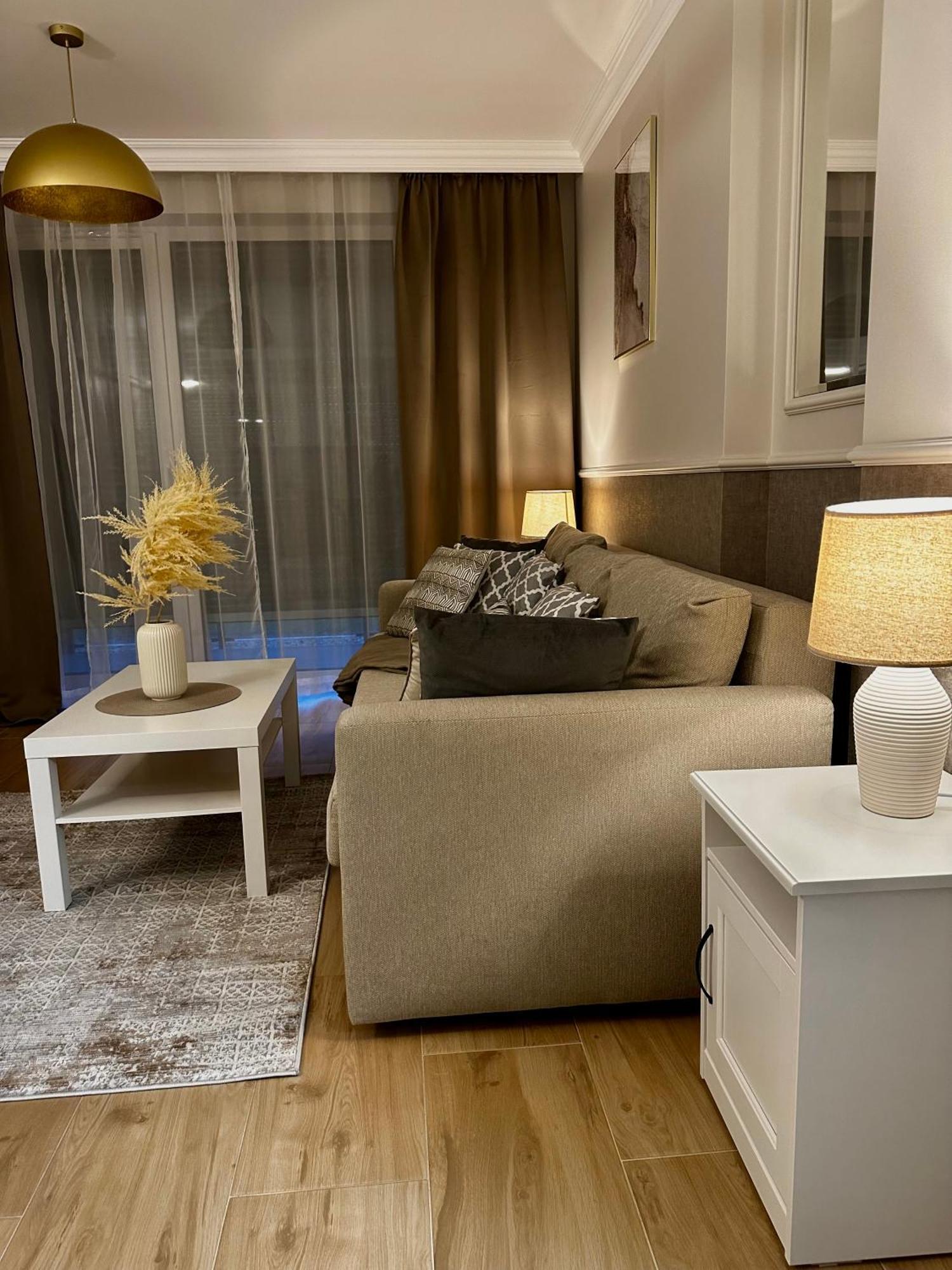 Apartamenty Kielce- Apartament Rubin Przy Zalew Kielecki, Faktura, Parking, Centrum Luaran gambar